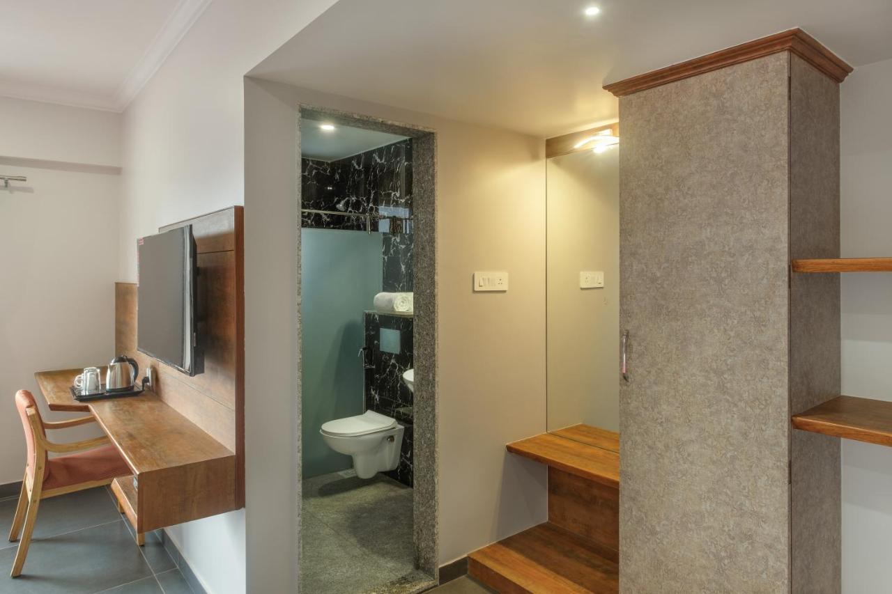 Hotel Opal Kolhapur Luaran gambar