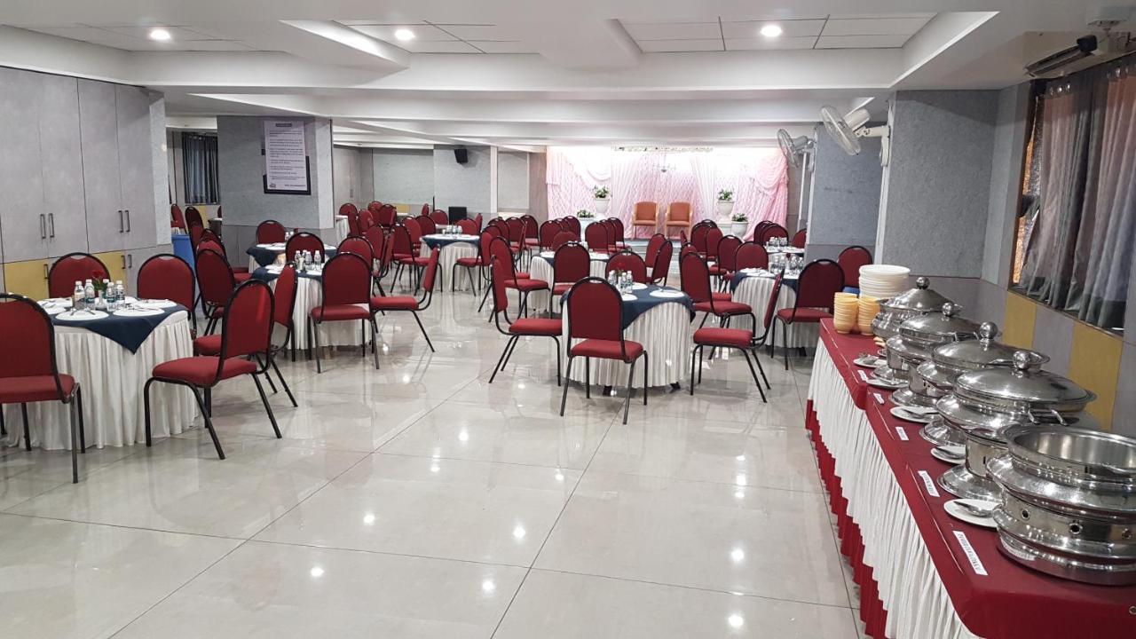Hotel Opal Kolhapur Luaran gambar