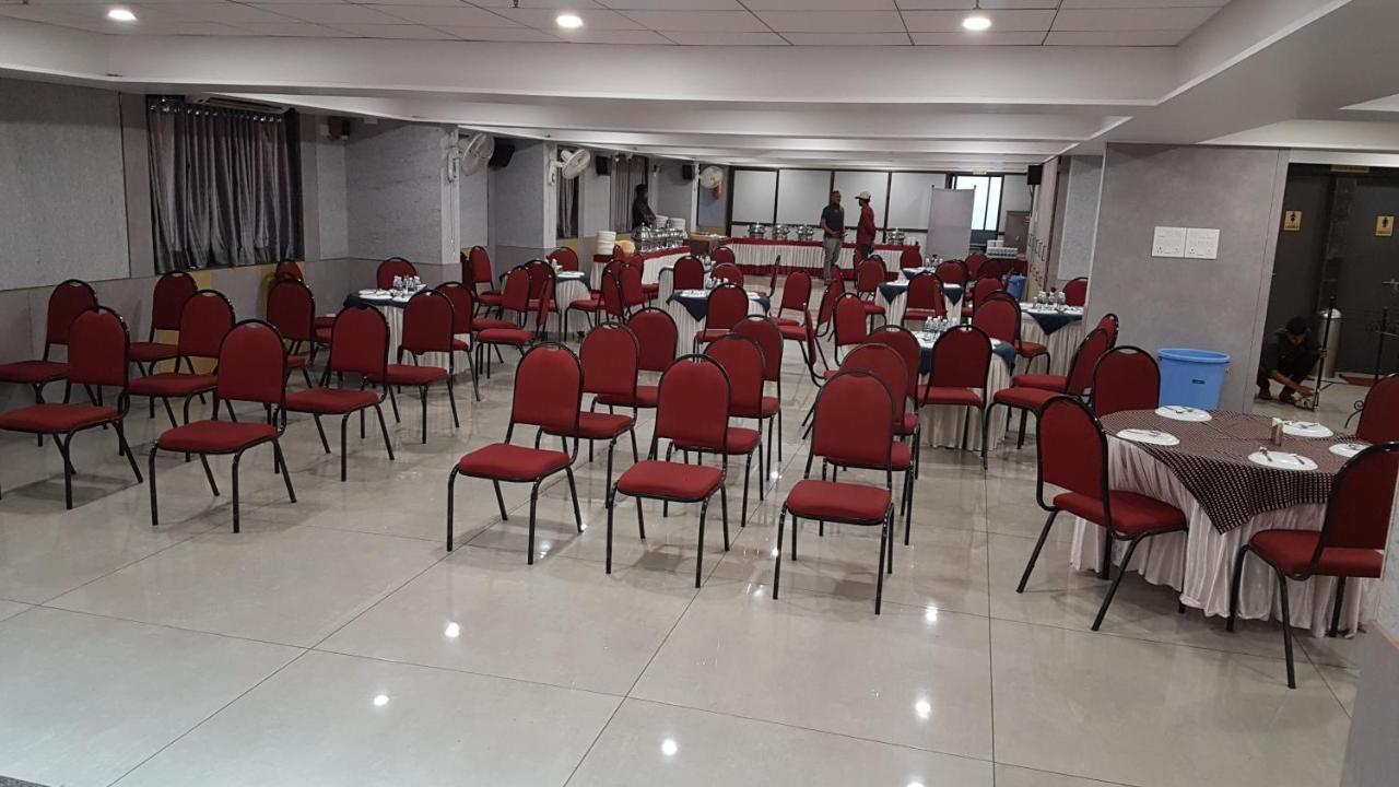 Hotel Opal Kolhapur Luaran gambar