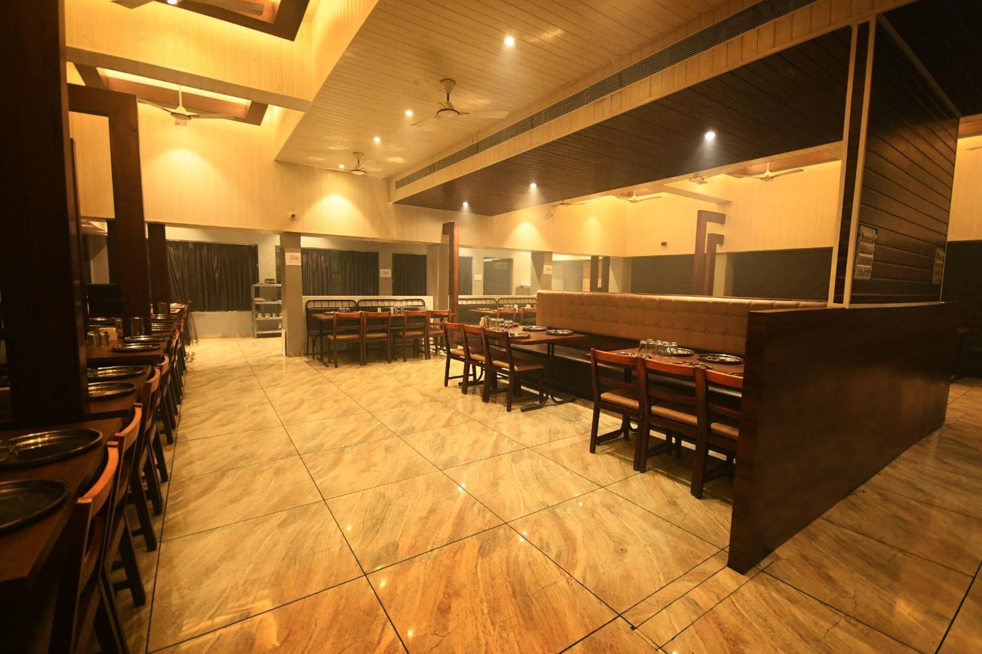 Hotel Opal Kolhapur Luaran gambar