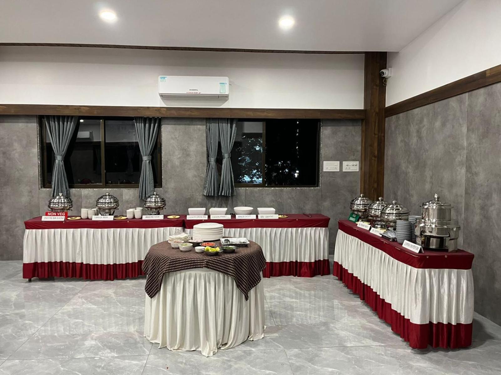 Hotel Opal Kolhapur Luaran gambar